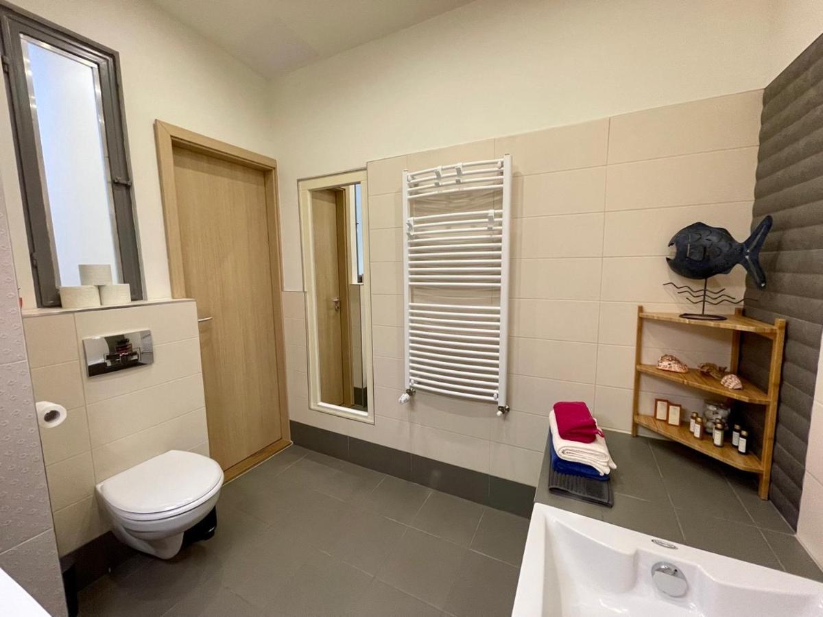 Penthouse W Private Rooftop And Free Parking Budapest Exterior foto