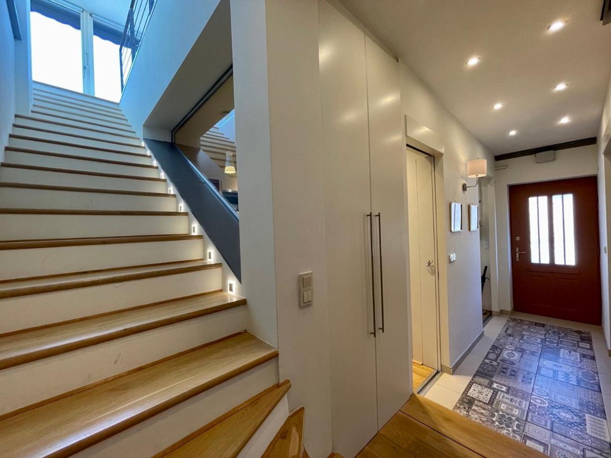 Penthouse W Private Rooftop And Free Parking Budapest Exterior foto